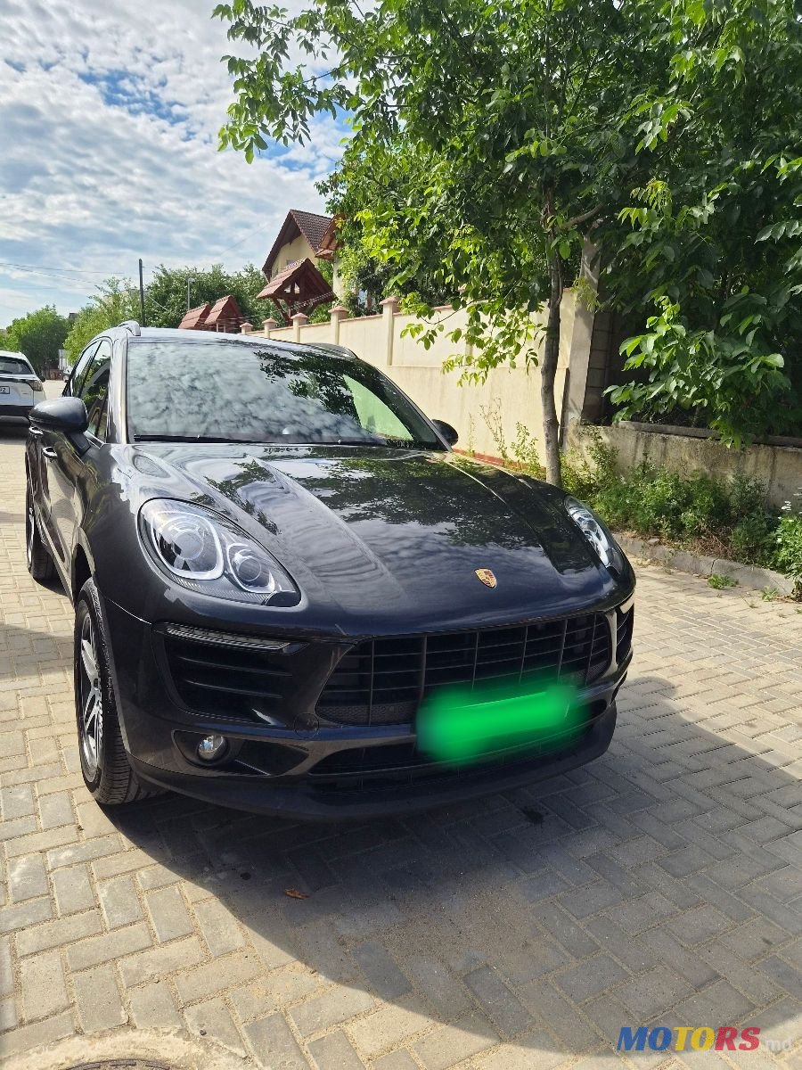 2018' Porsche Macan photo #1