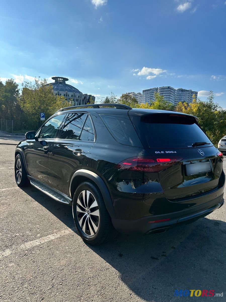 2024' Mercedes-Benz GLE photo #3