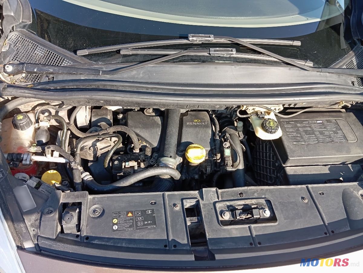 2012' Renault Grand Scenic photo #6