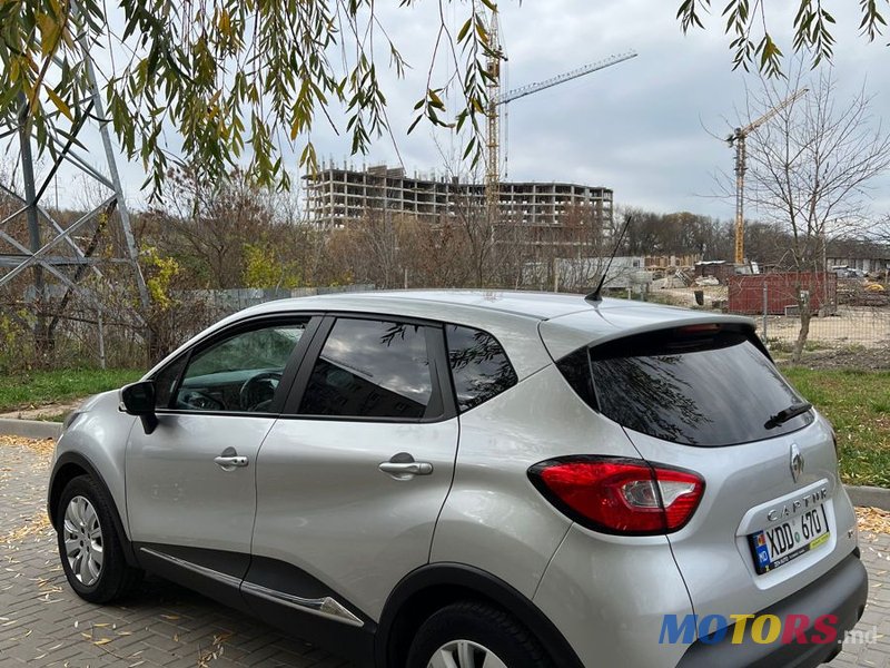 2013' Renault Captur photo #2