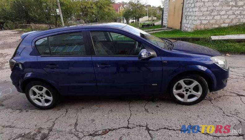 2008' Opel Astra photo #1