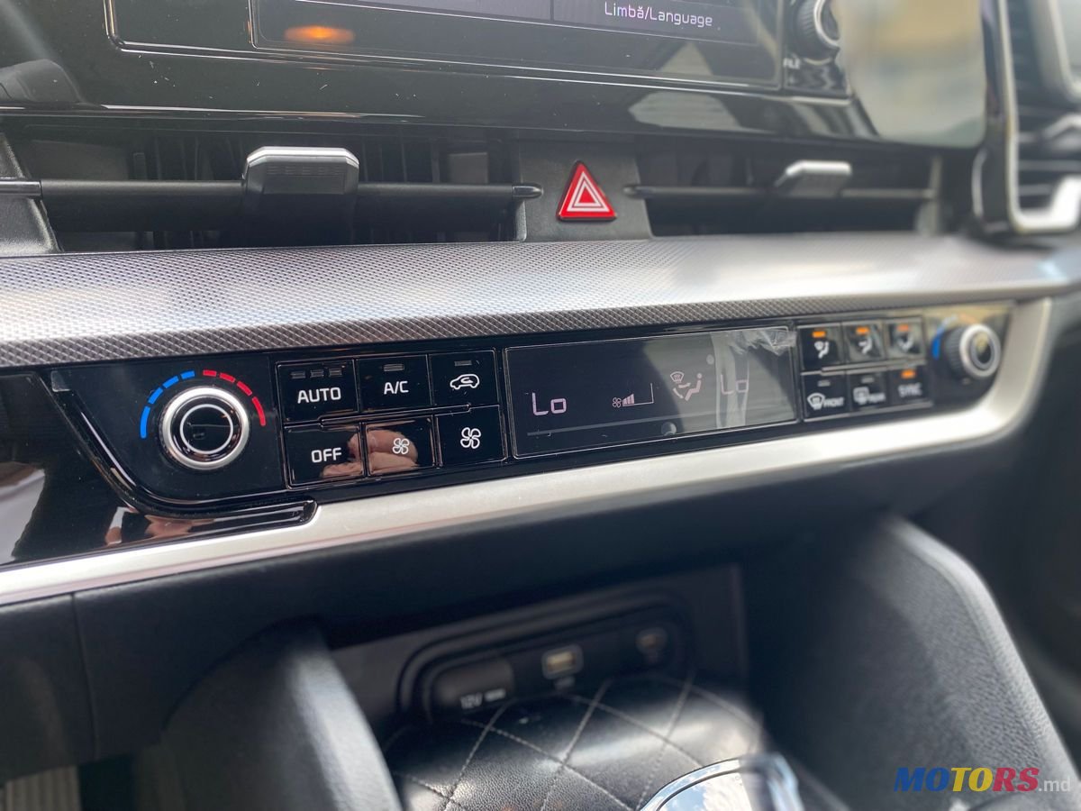 2022' Kia Sportage photo #4
