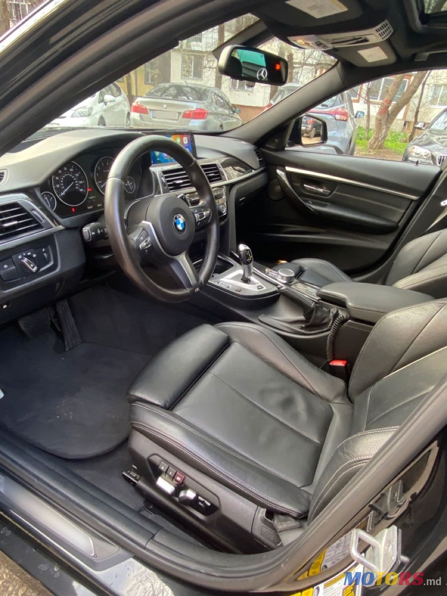2017' BMW 3 Series photo #5