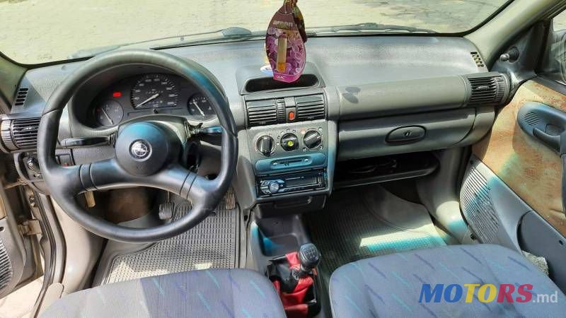 1994' Opel Corsa photo #5
