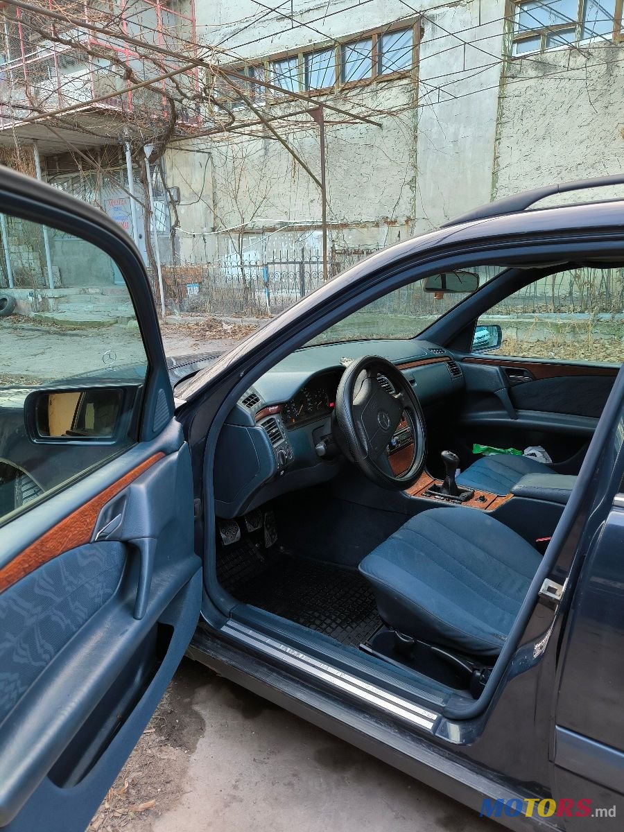 1999' Mercedes-Benz E Класс photo #2