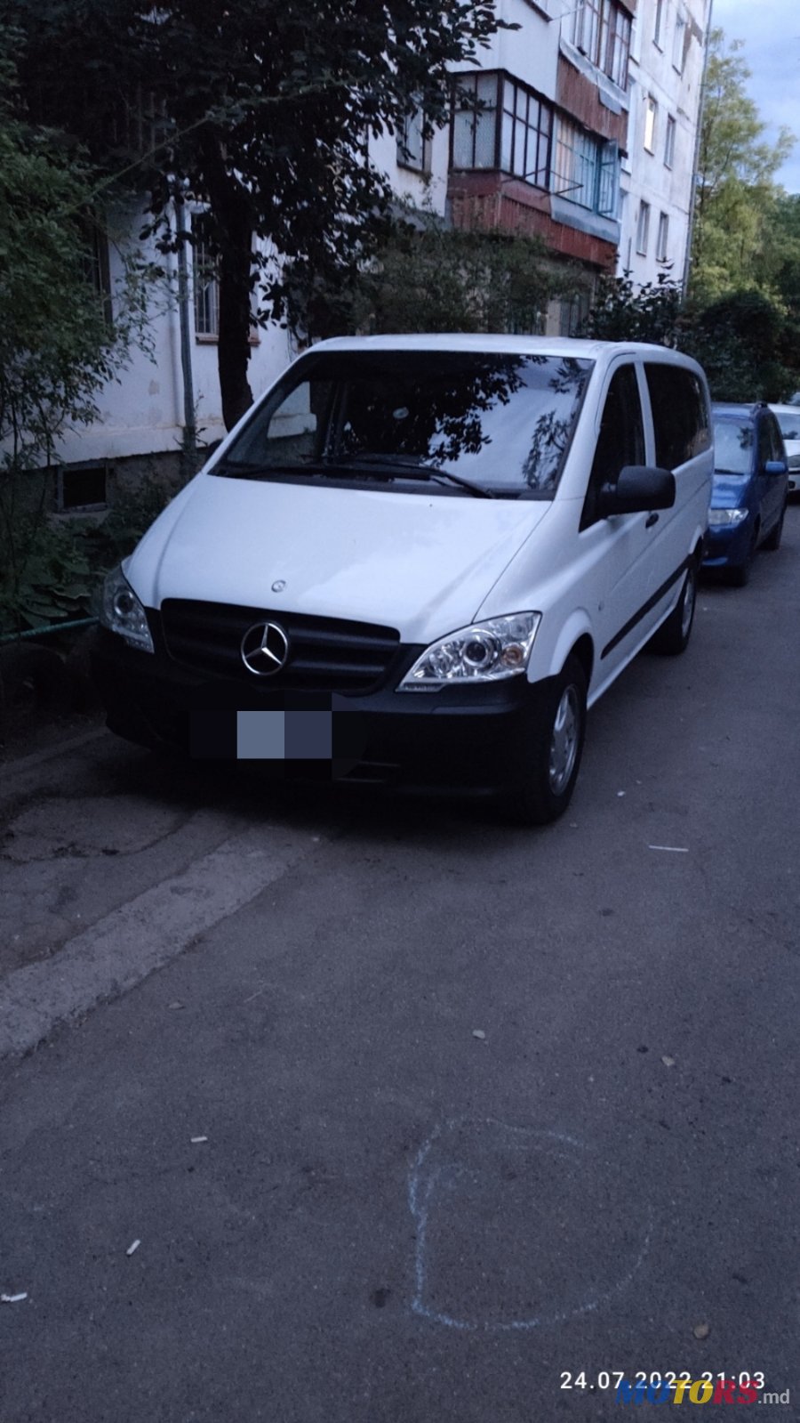 2011' Mercedes-Benz Vito photo #2