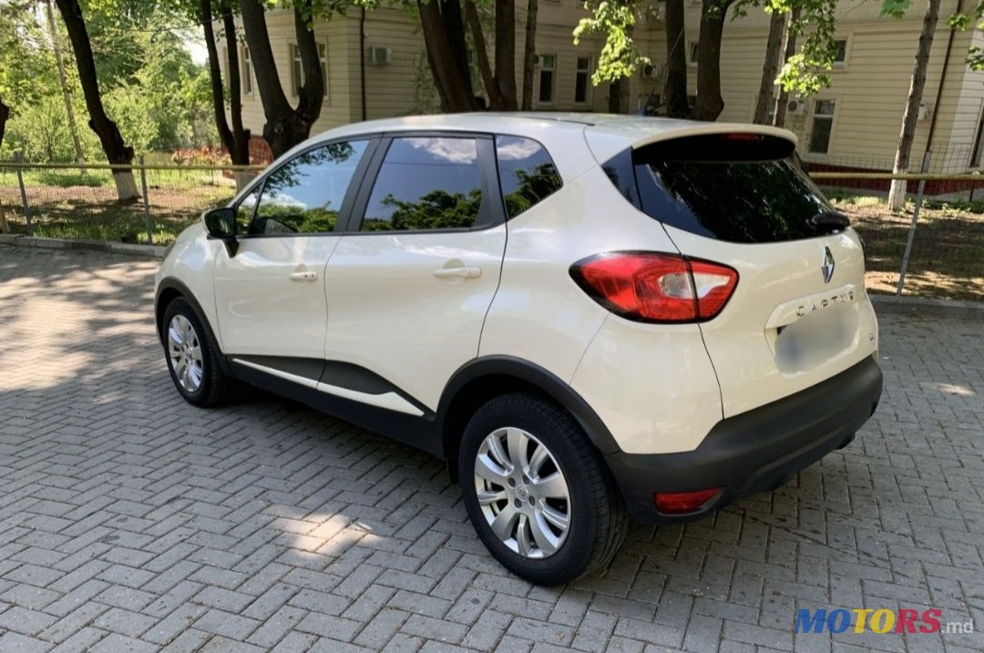 2014' Renault Captur photo #4