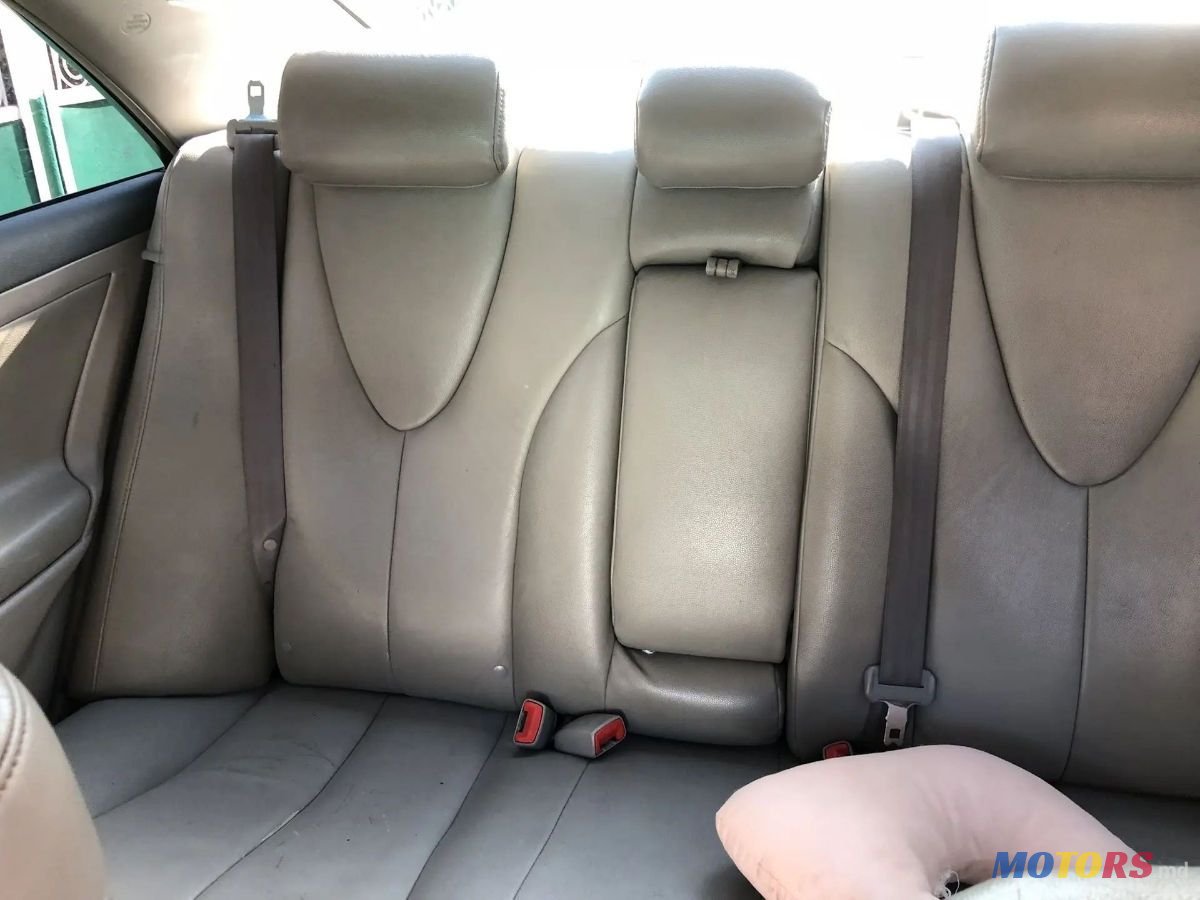 2008' Toyota Camry photo #5