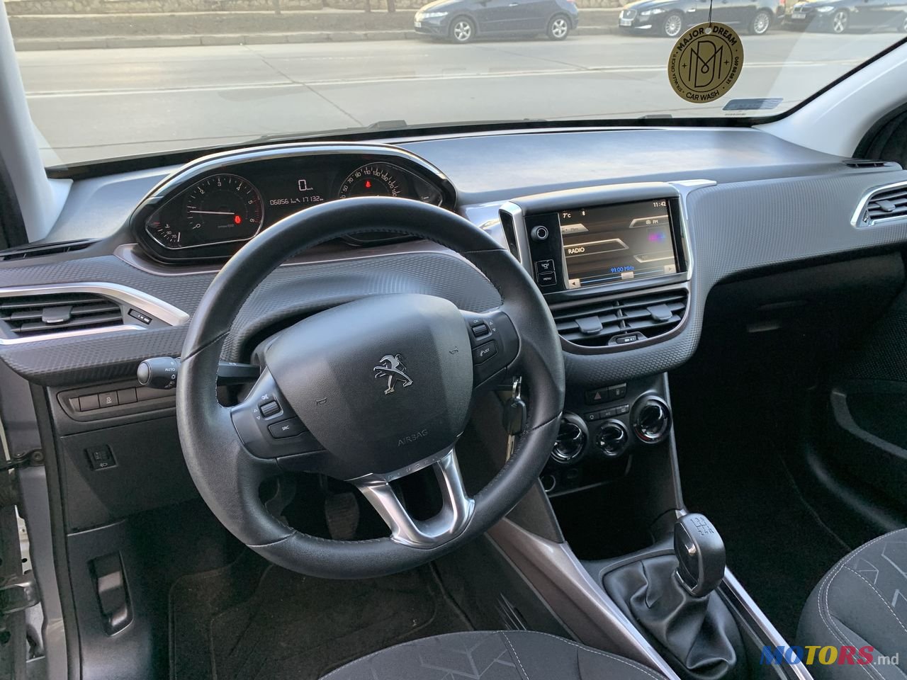 2013' Peugeot 2008 photo #5