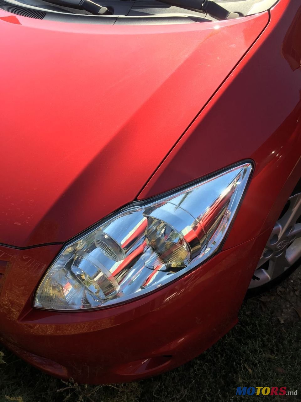 2011' Toyota Auris photo #2