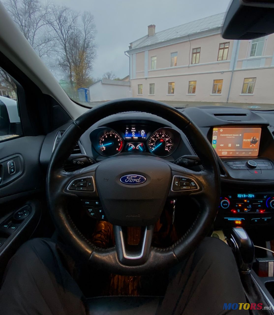 2018' Ford Escape photo #5