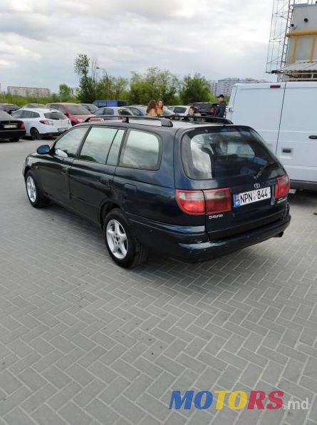 1997' Toyota Carina photo #4