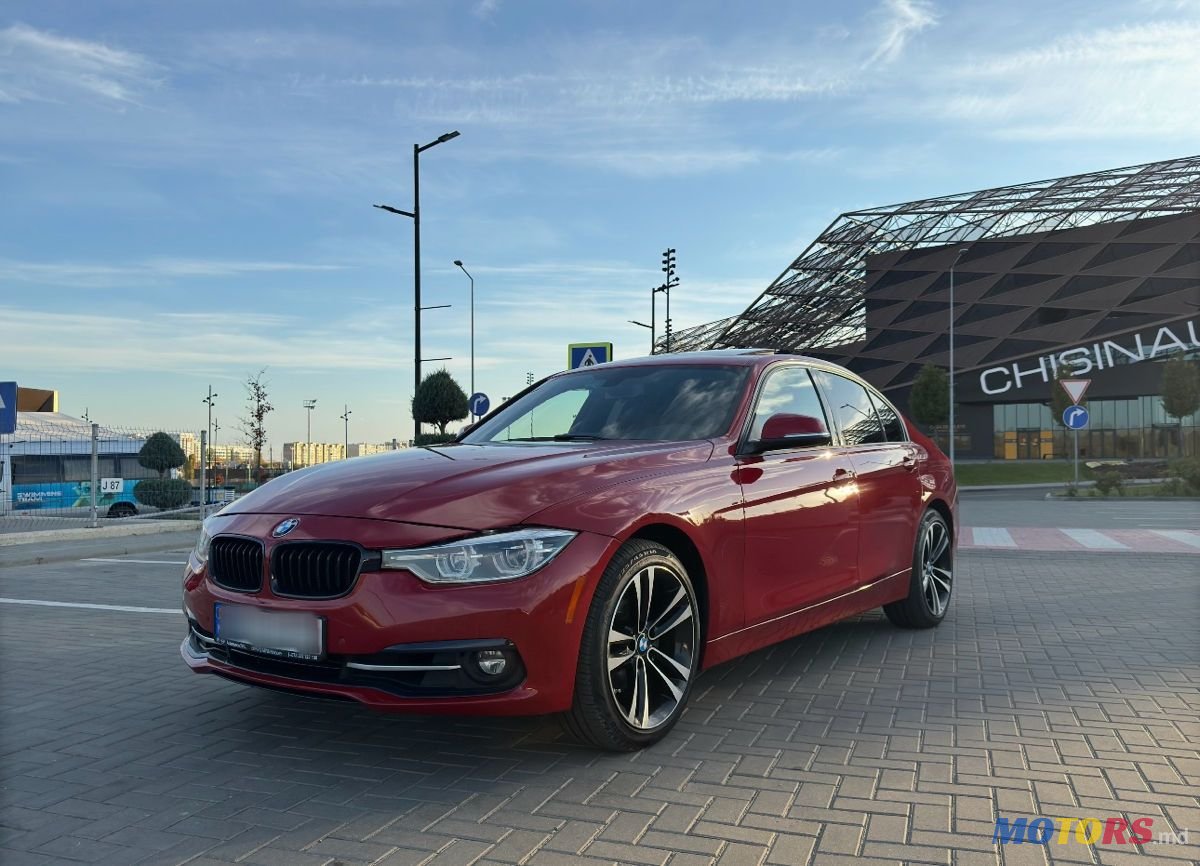 2015' BMW 3 Series photo #2