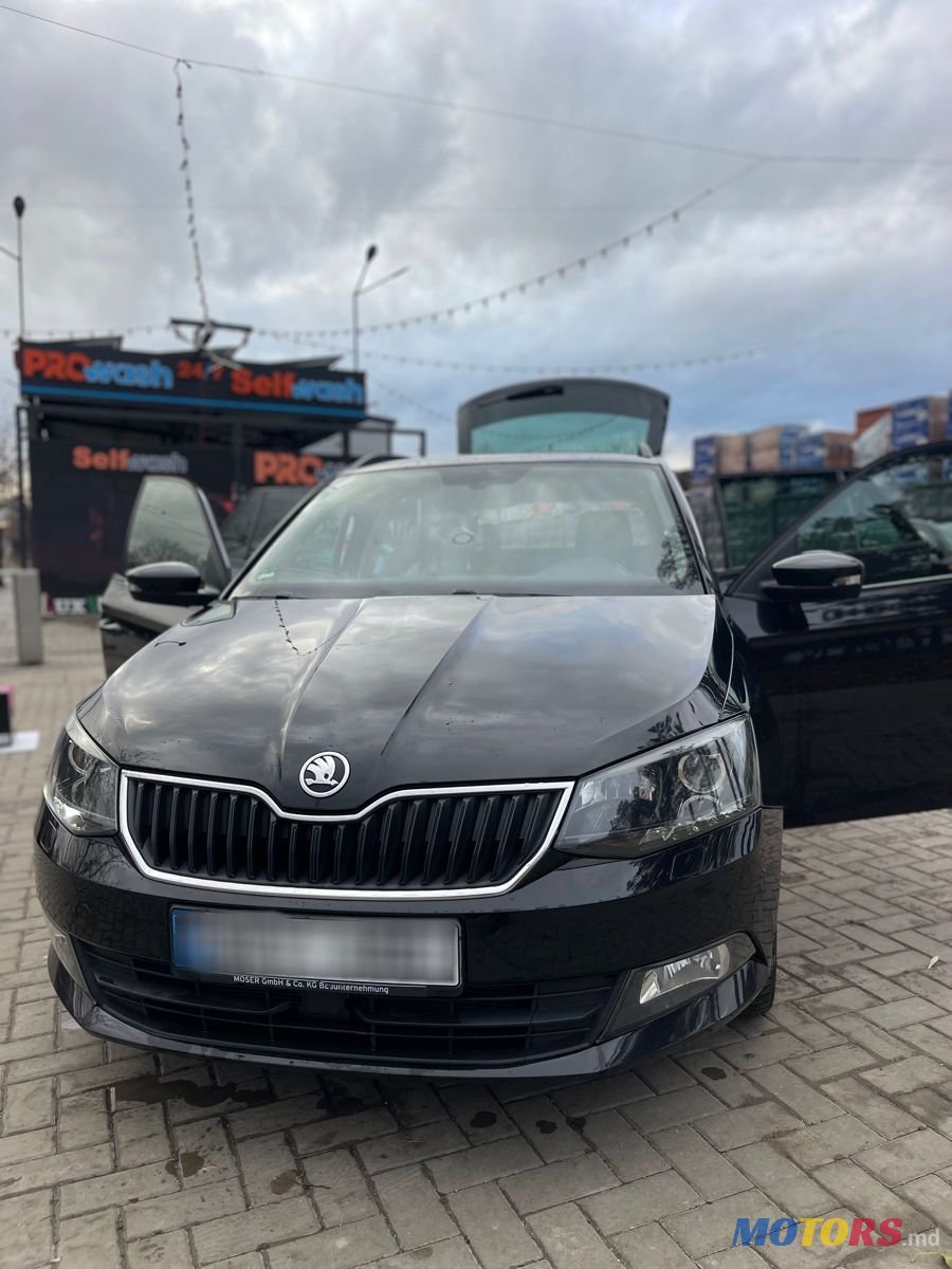 2016' Skoda Fabia photo #3