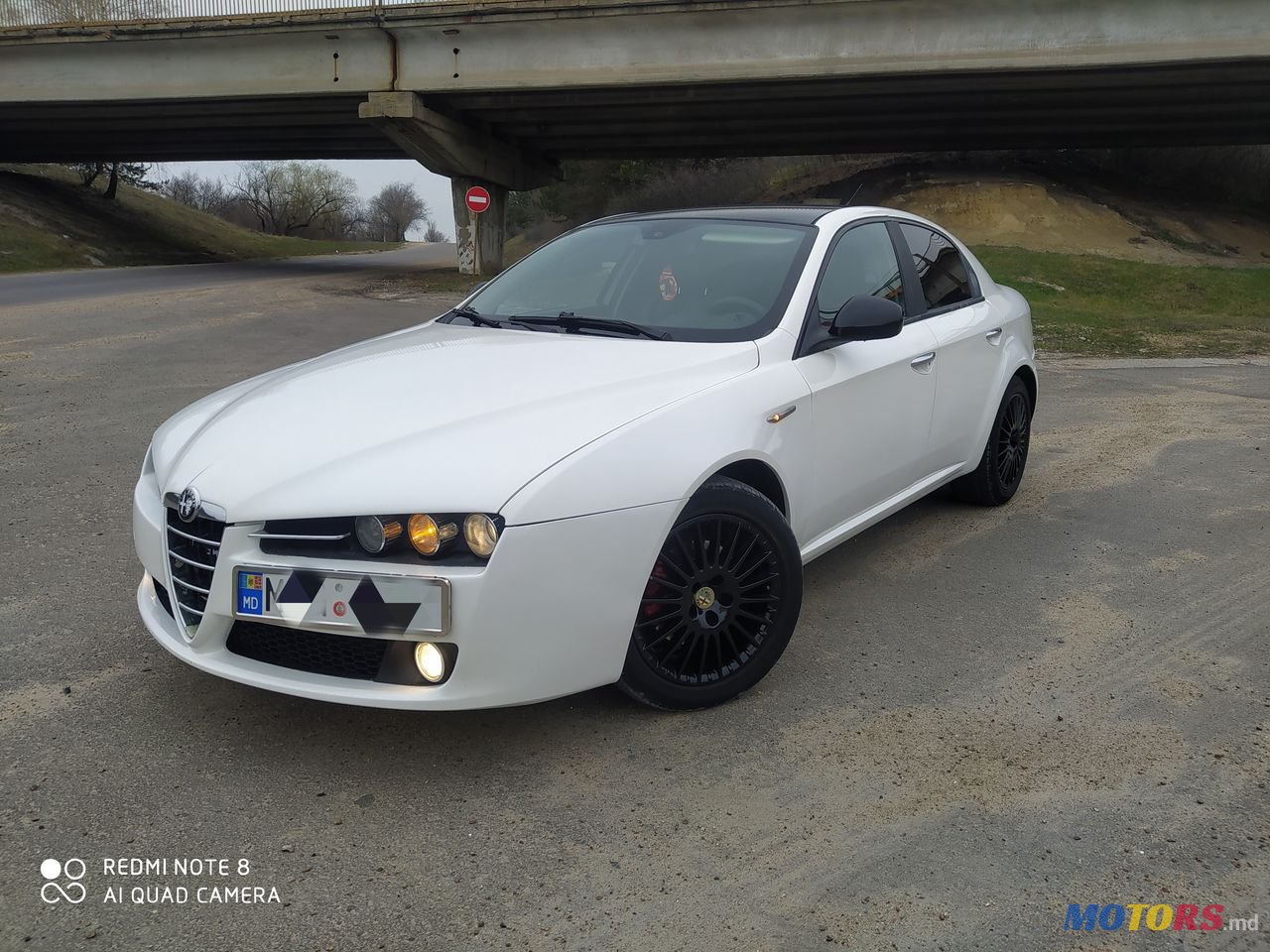 2007' Alfa Romeo 159 photo #1