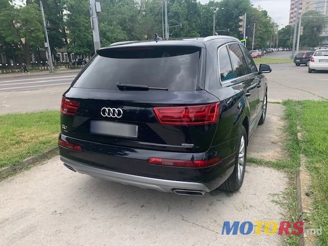 2017' Audi Q7 photo #4