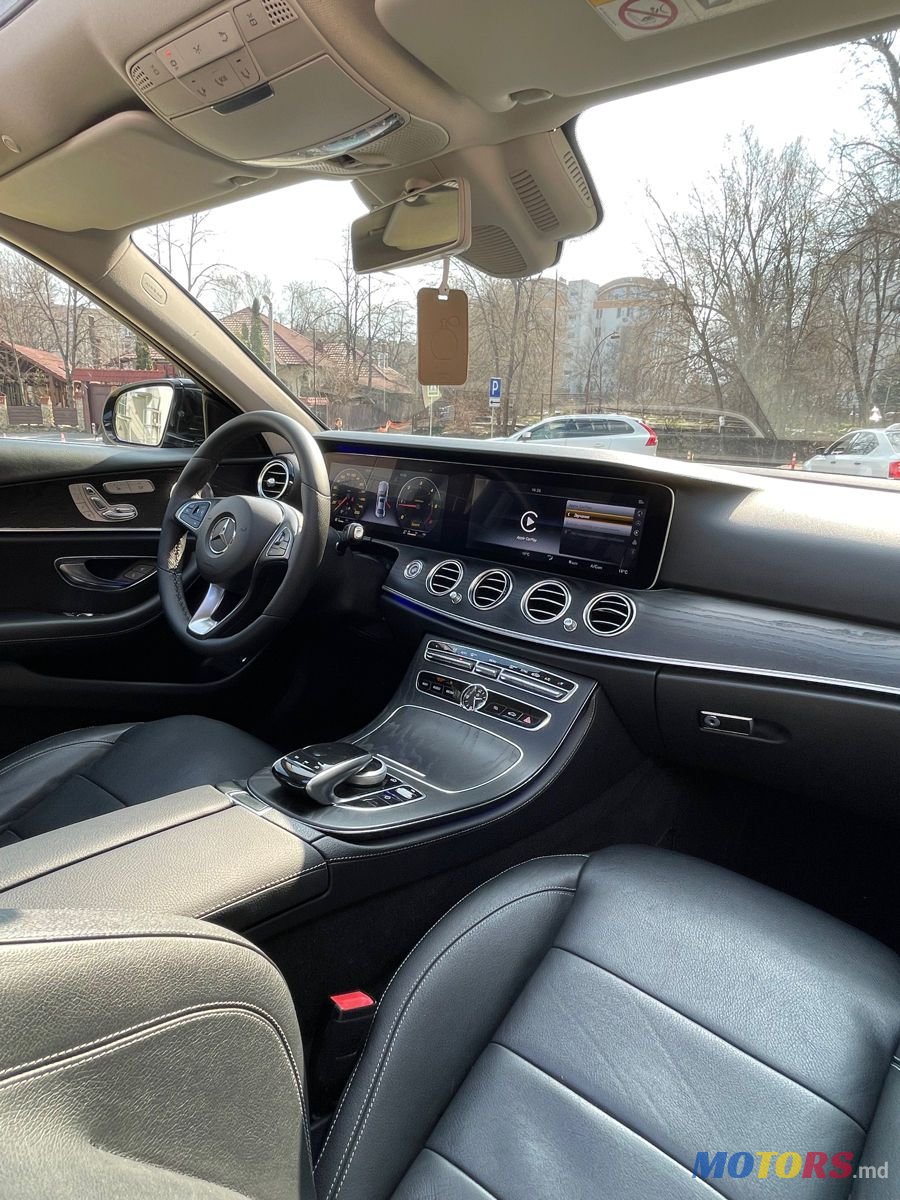 2016' Mercedes-Benz E Класс photo #4