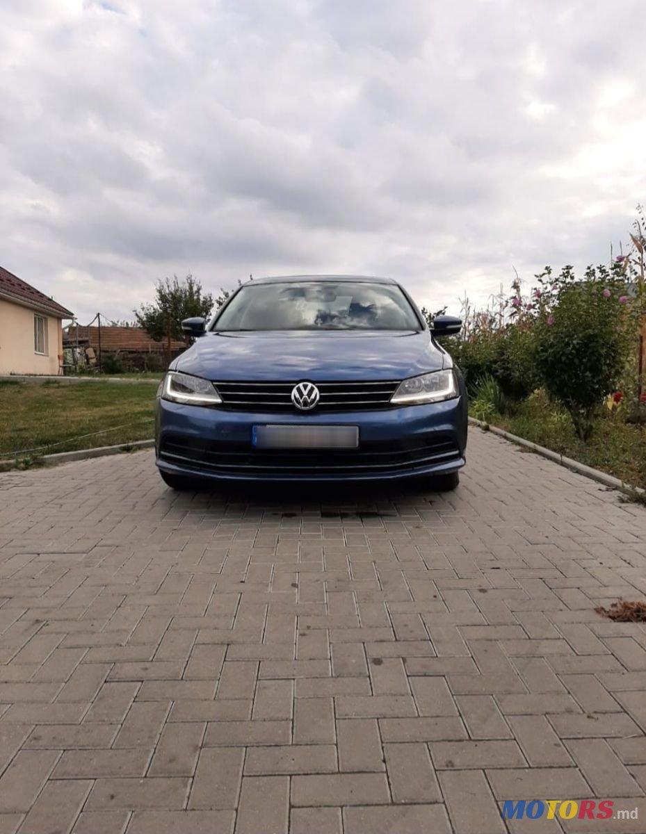 2016' Volkswagen Jetta photo #3