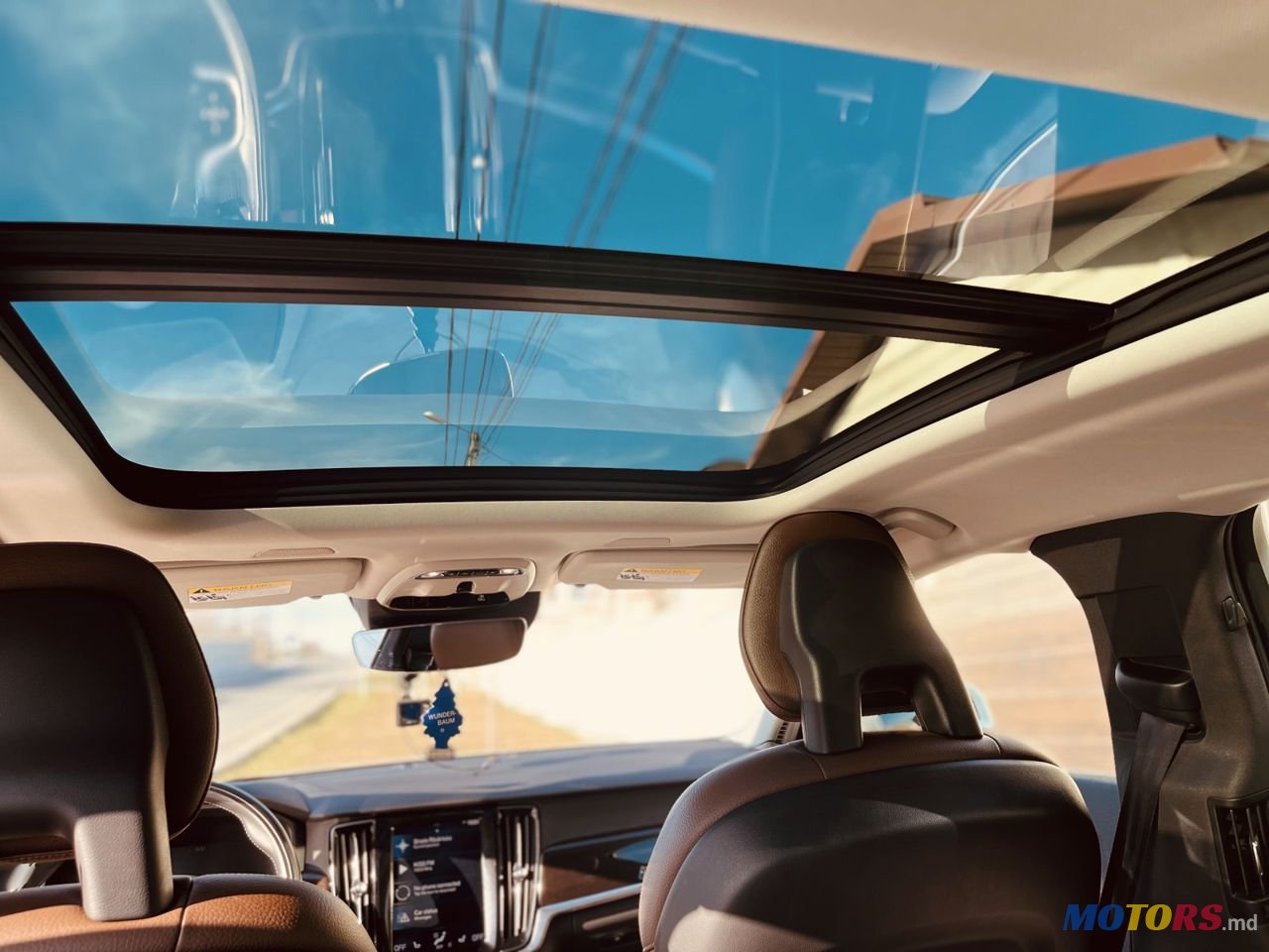 2018' Volvo S90 photo #3