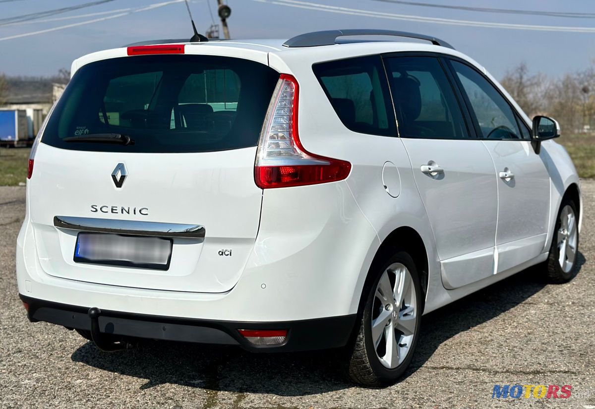 2014' Renault Grand Scenic photo #4