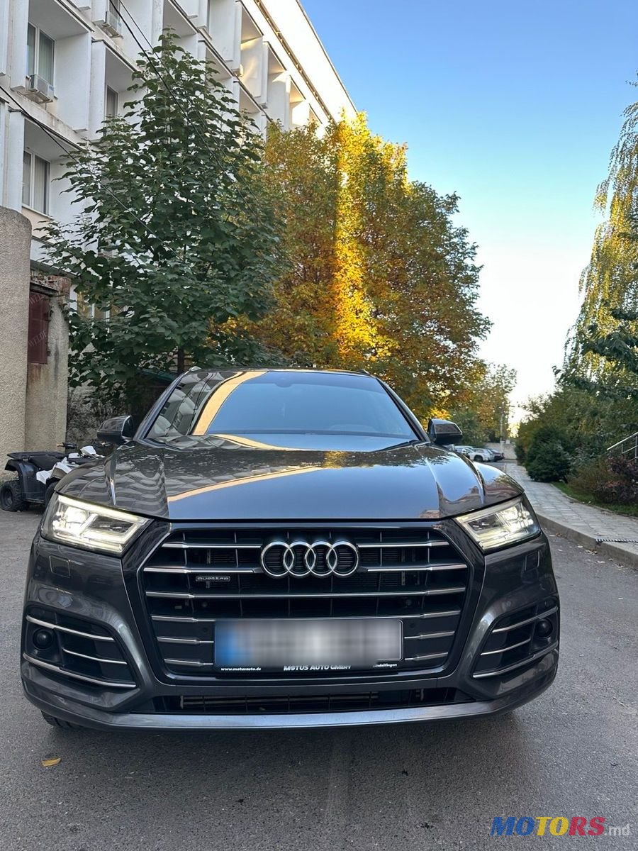 2019' Audi Q5 photo #2