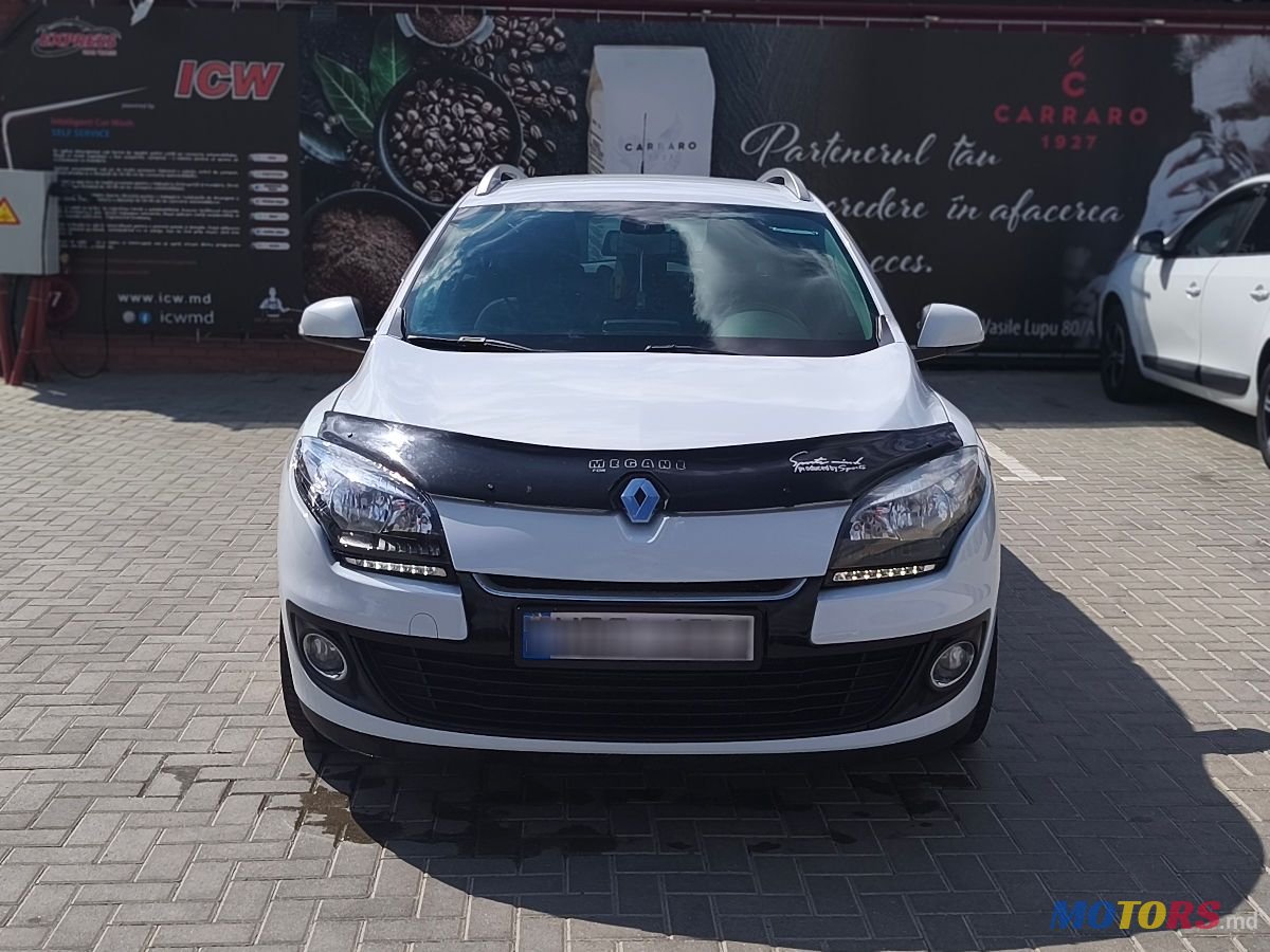 2013' Renault Megane photo #1