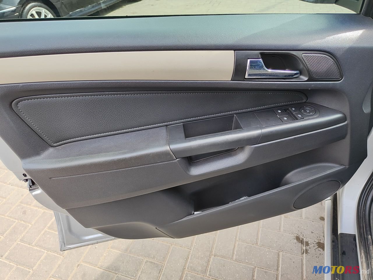 2008' Opel Zafira photo #5