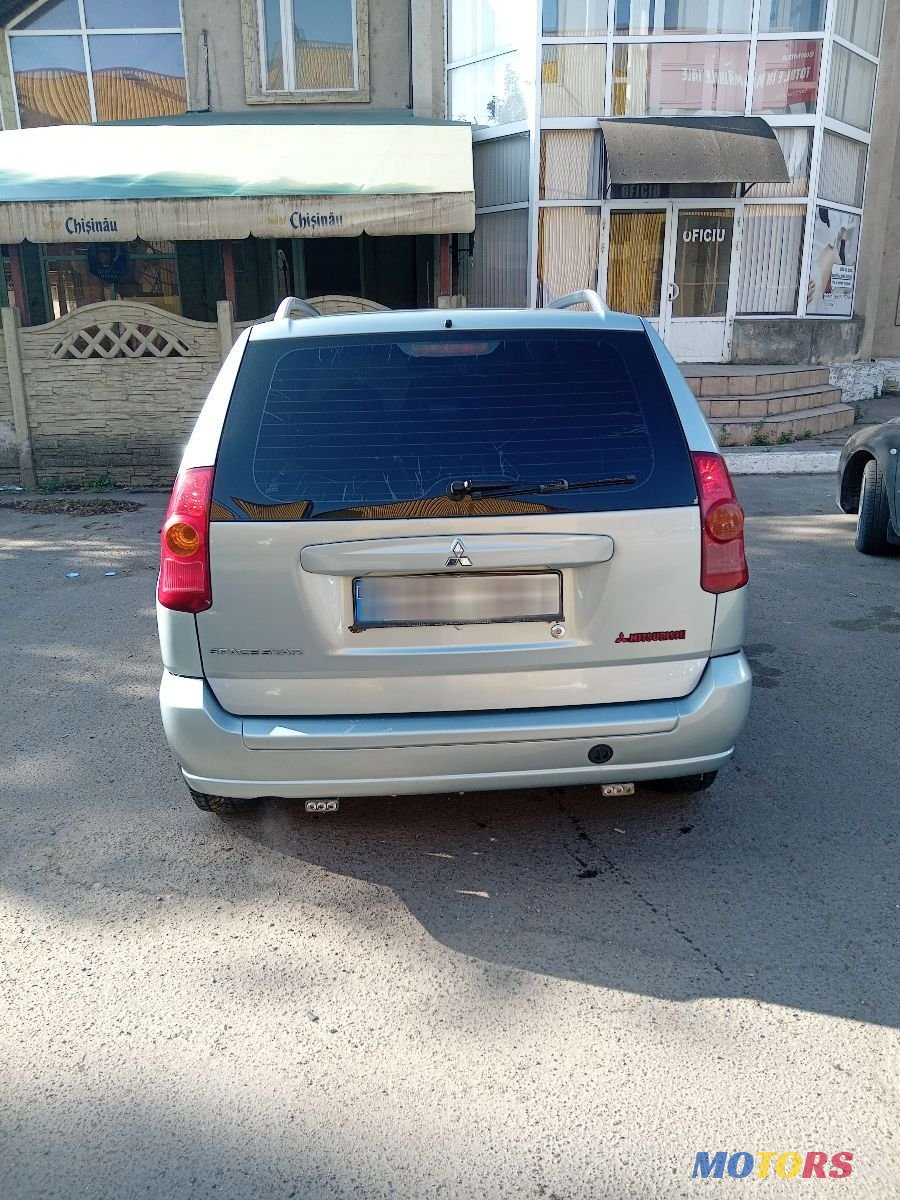 2004' Mitsubishi Space Star photo #5