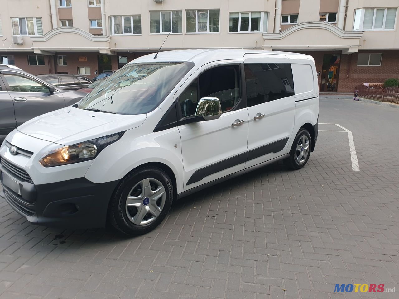2015' Ford Transit Connect photo #2
