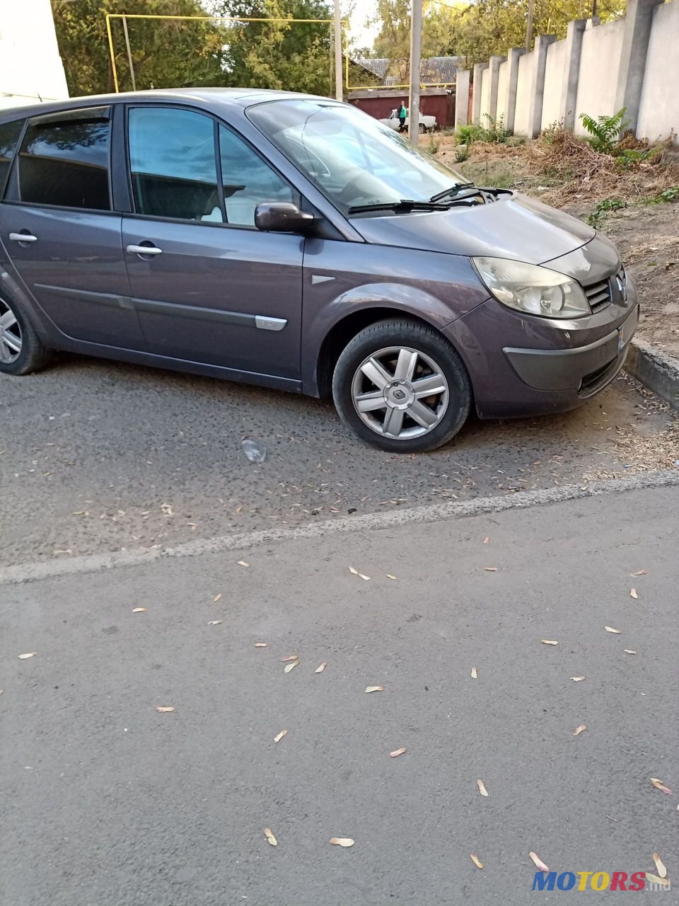 2006' Renault Grand Scenic photo #3
