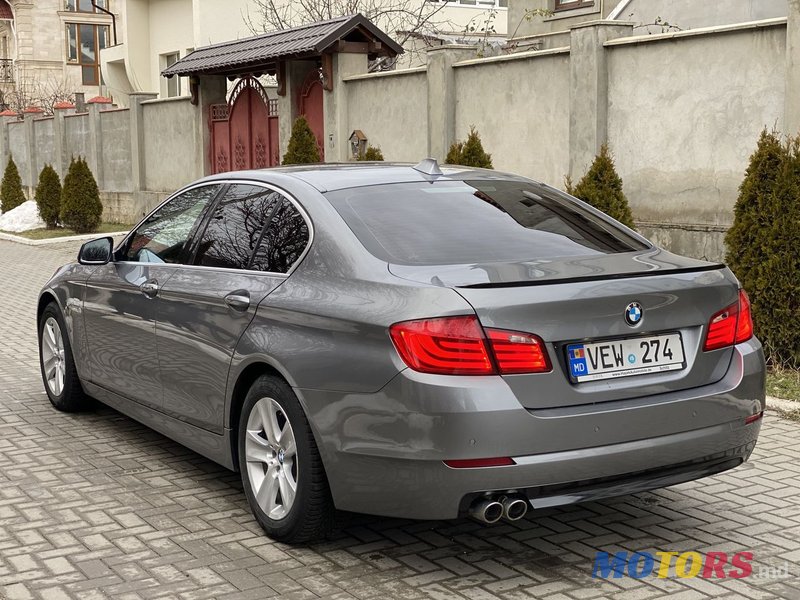 2012' BMW 5 Series photo #4