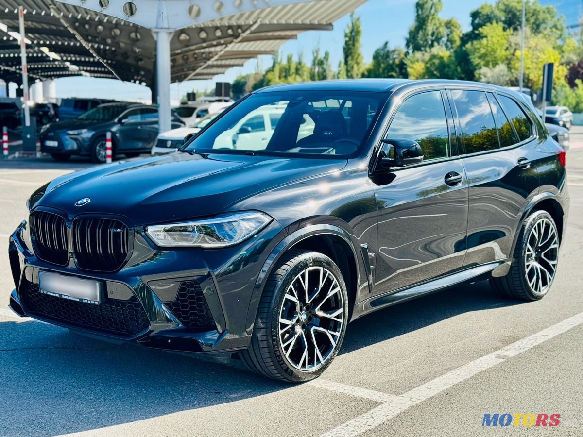 2022' BMW X5 M photo #2