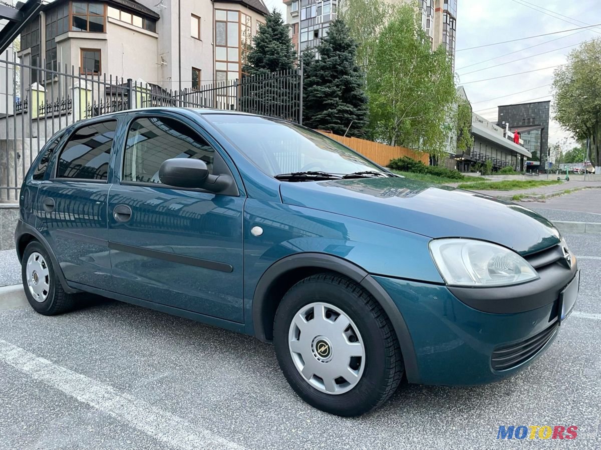 2002' Opel Corsa photo #3