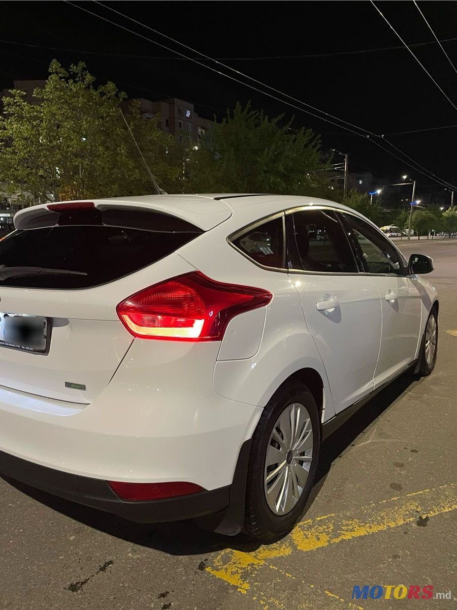 2015' Ford Focus photo #3