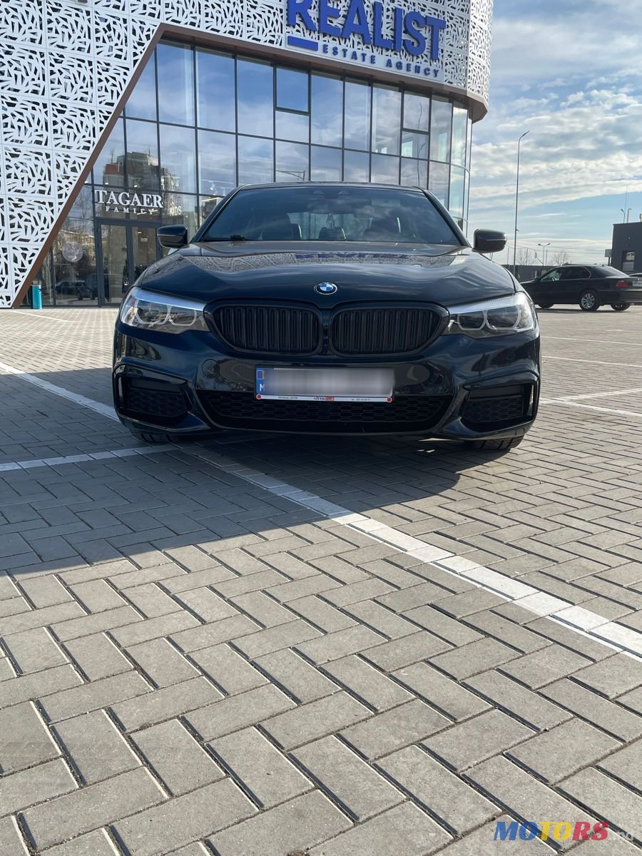 2018' BMW 5 Series photo #2