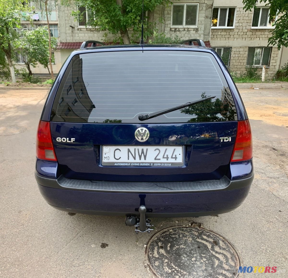 2002' Volkswagen Golf photo #6