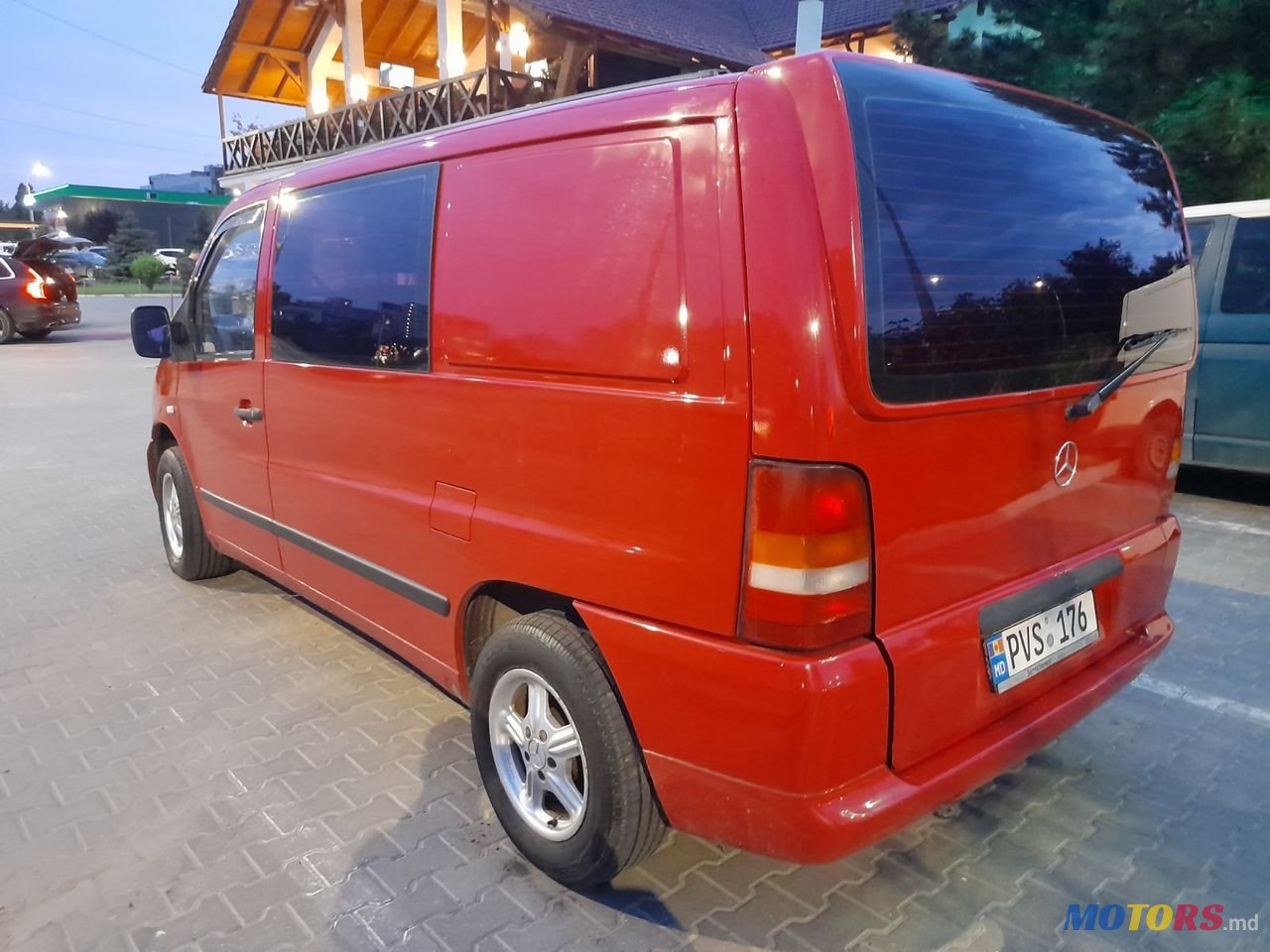 1998' Mercedes-Benz Vito photo #3