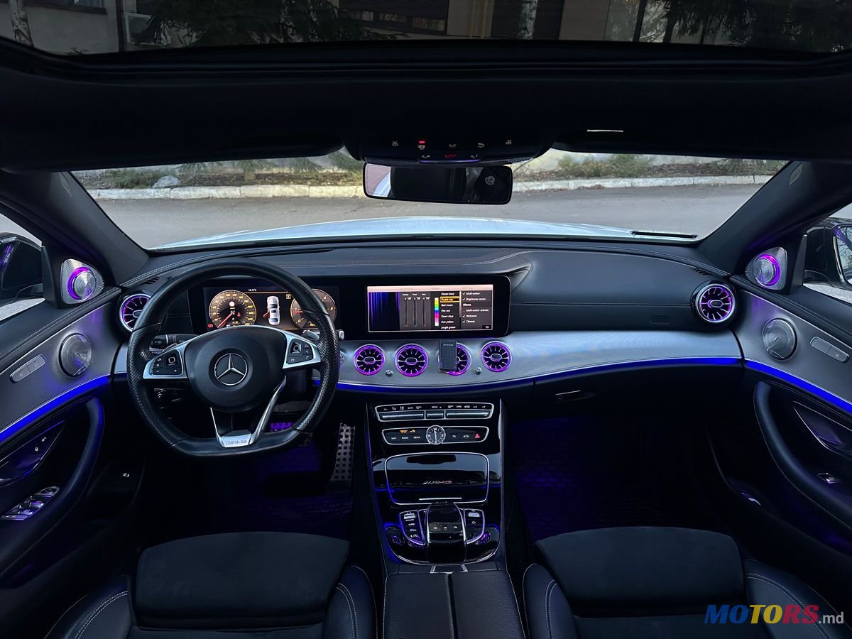 2018' Mercedes-Benz E-Class photo #4