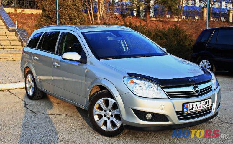 2009' Opel Astra photo #1