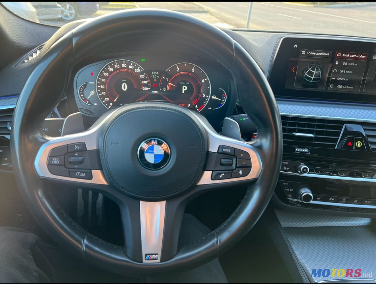 2018' BMW 5 Series photo #3