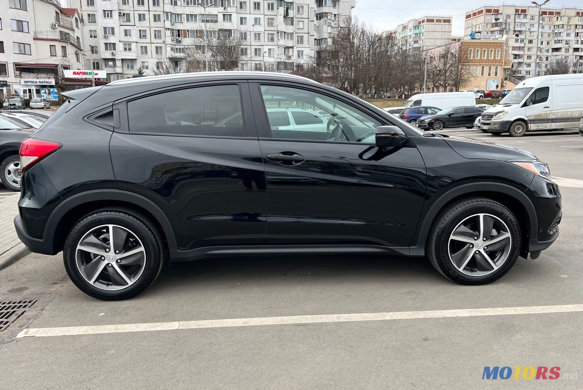 2020' Honda HR-V photo #6