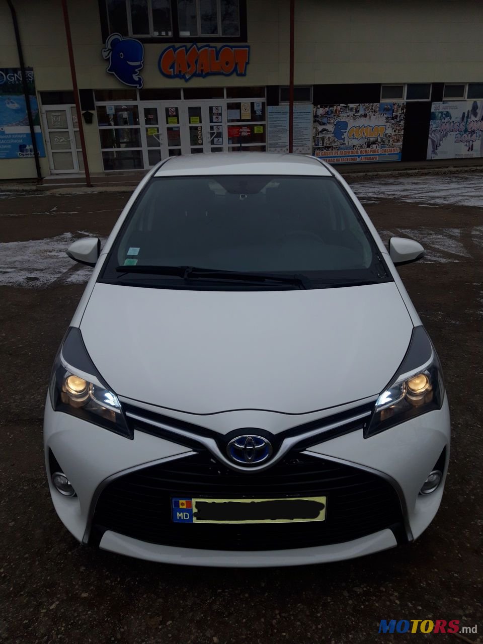 2015' Toyota Yaris photo #1