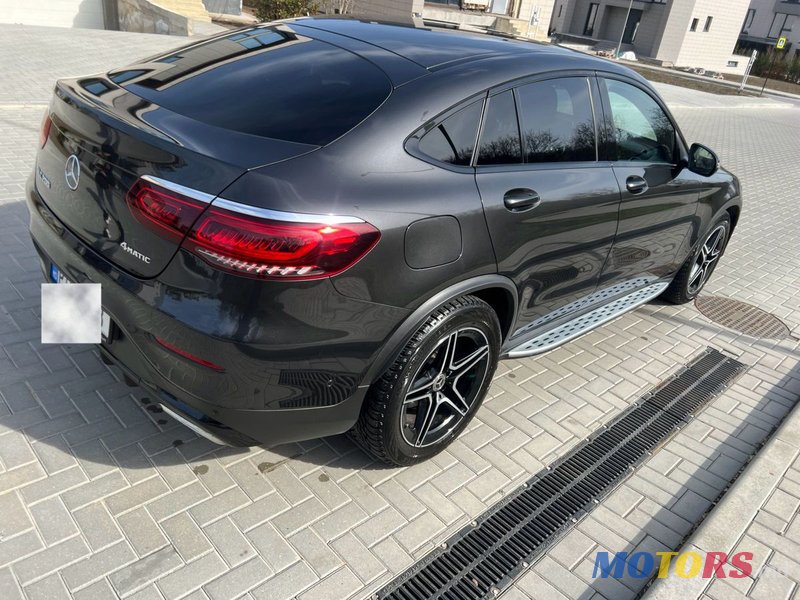 2019' Mercedes-Benz Glc Coupe photo #5