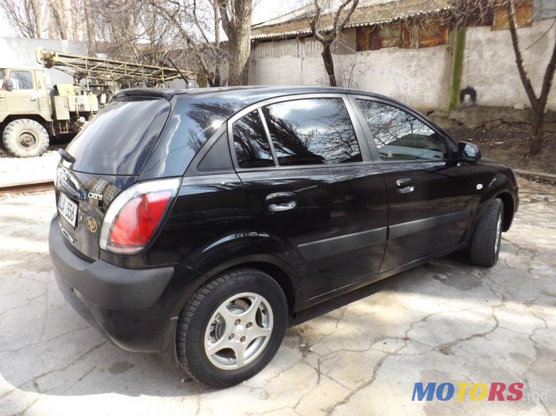2006' Kia Rio photo #3