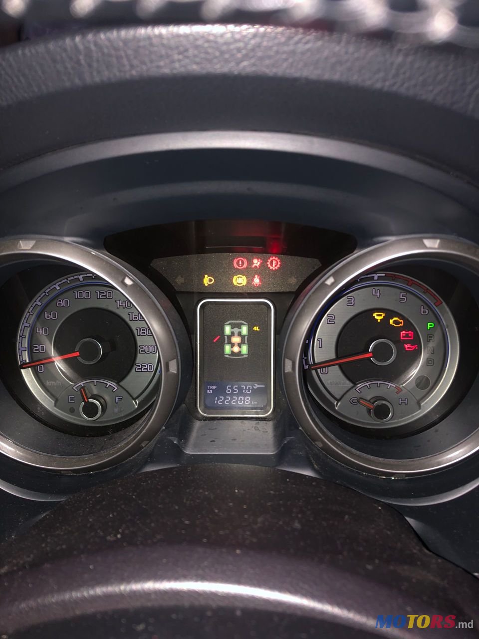 2008' Mitsubishi Pajero photo #5