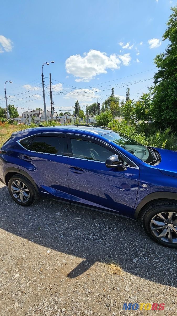 2021' Lexus Nx Series photo #4
