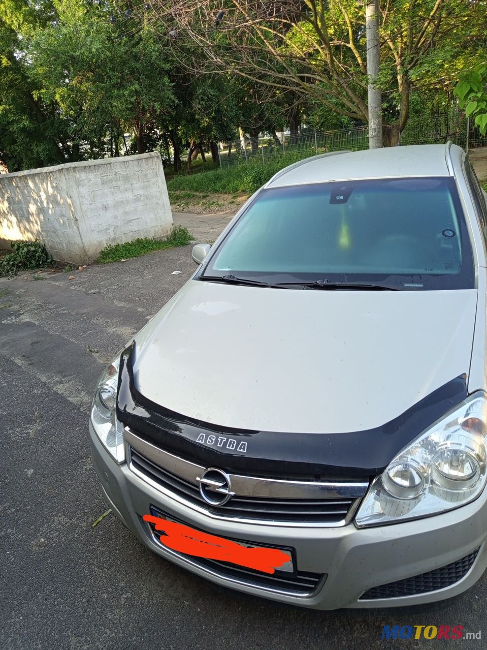 2008' Opel Astra photo #2