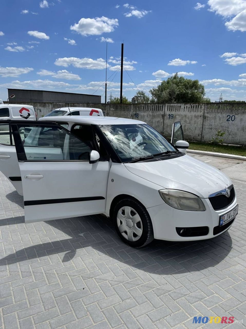 2007' Skoda Fabia photo #1