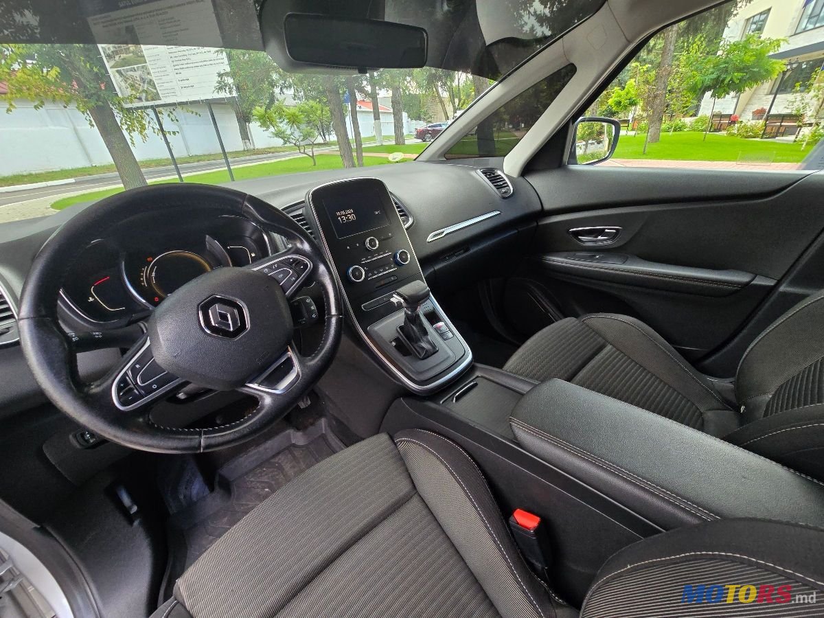 2017' Renault Grand Scenic photo #6