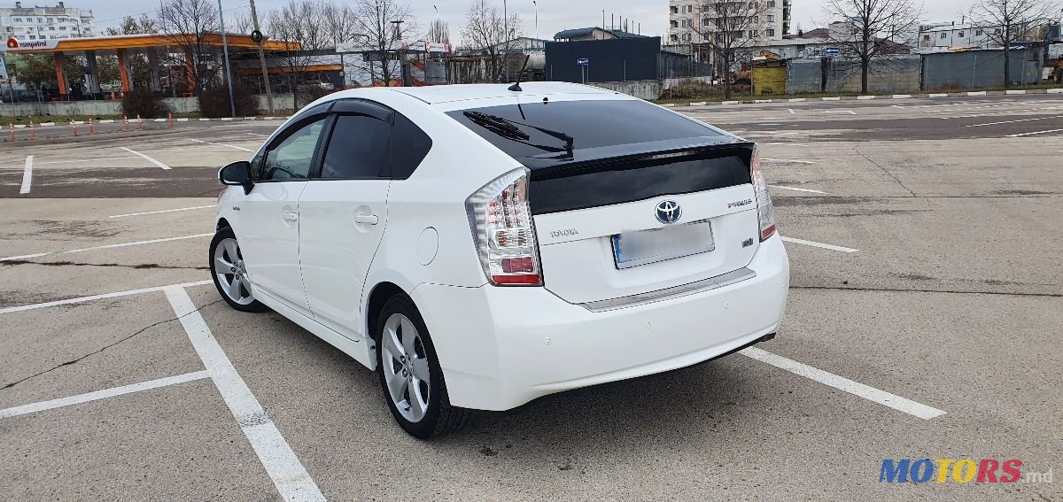 2009' Toyota Prius photo #2